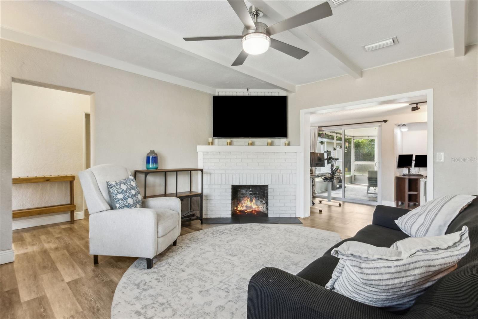 CARLSON PARK - Residential