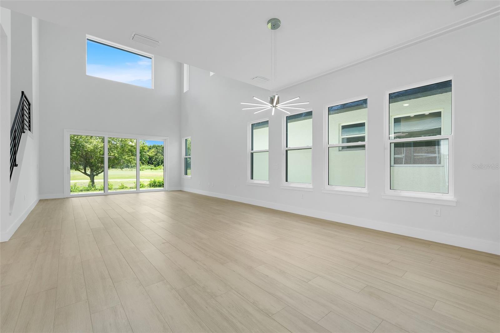 HAMPTON GREEN AT PROVIDENCE - Residential