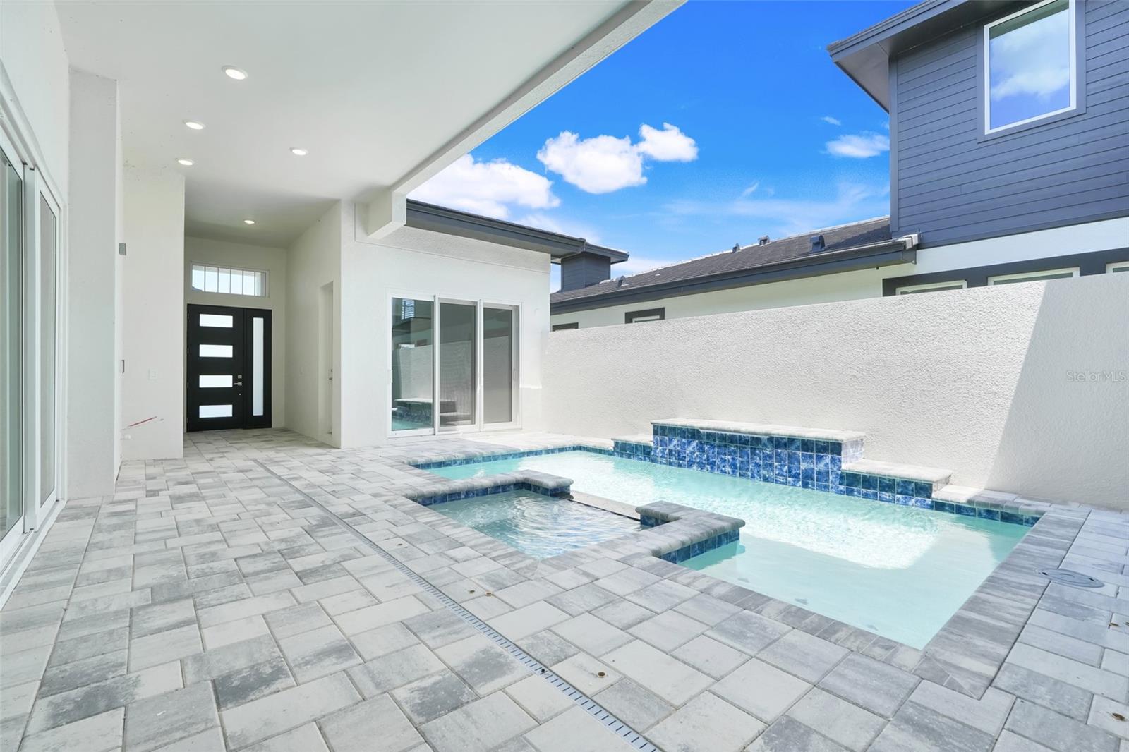 HAMPTON GREEN AT PROVIDENCE - Residential