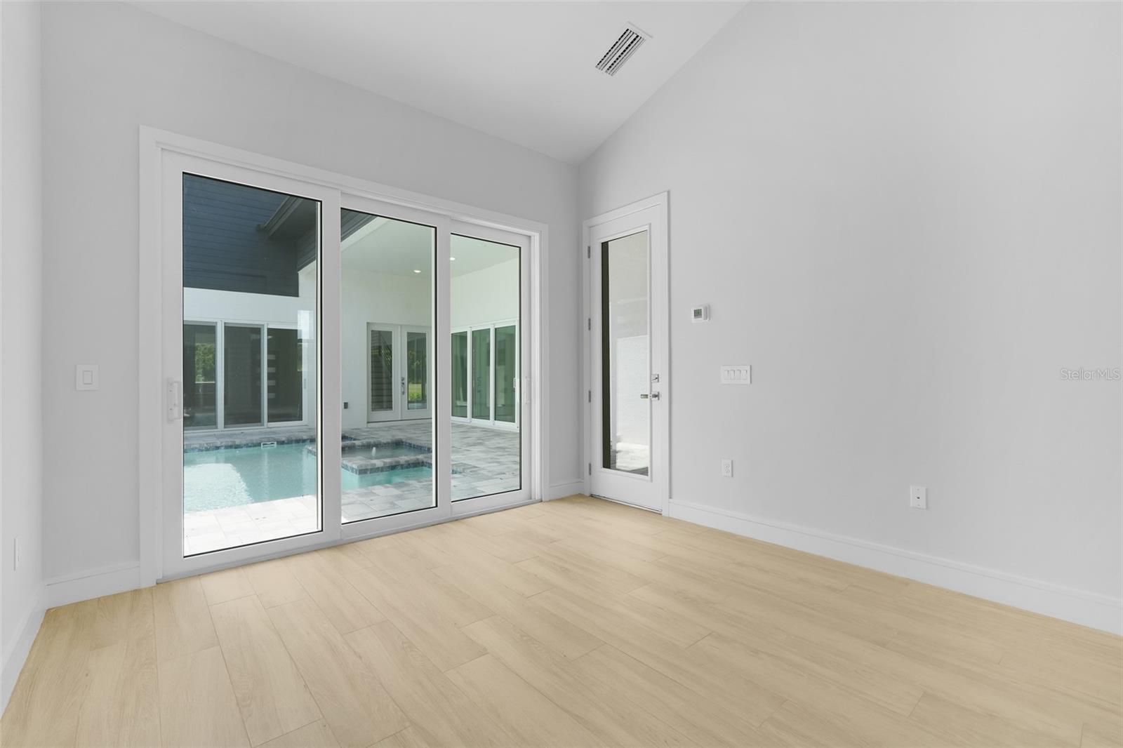 HAMPTON GREEN AT PROVIDENCE - Residential