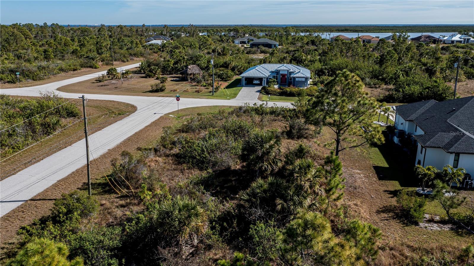 PORT CHARLOTTE SEC 94 01 STREP - Land