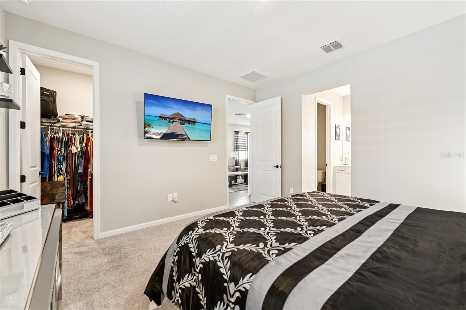 SEASONS AT FOREST CREEK - Residential