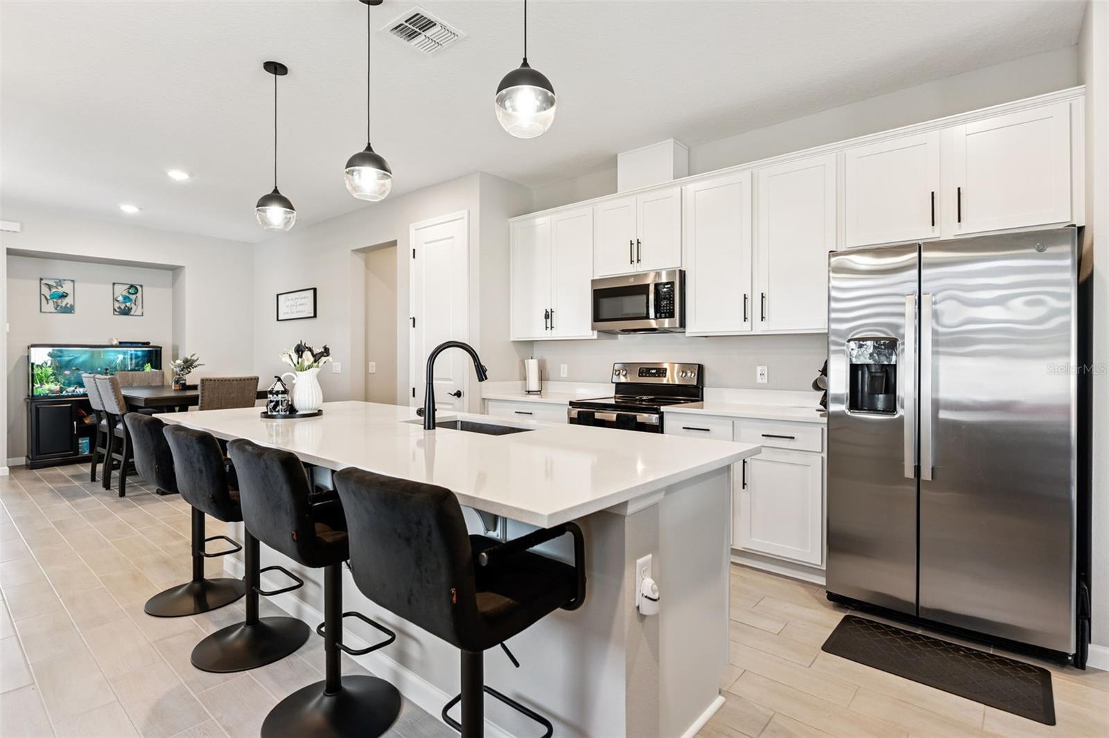 891 BLUE CREEK DRIVE