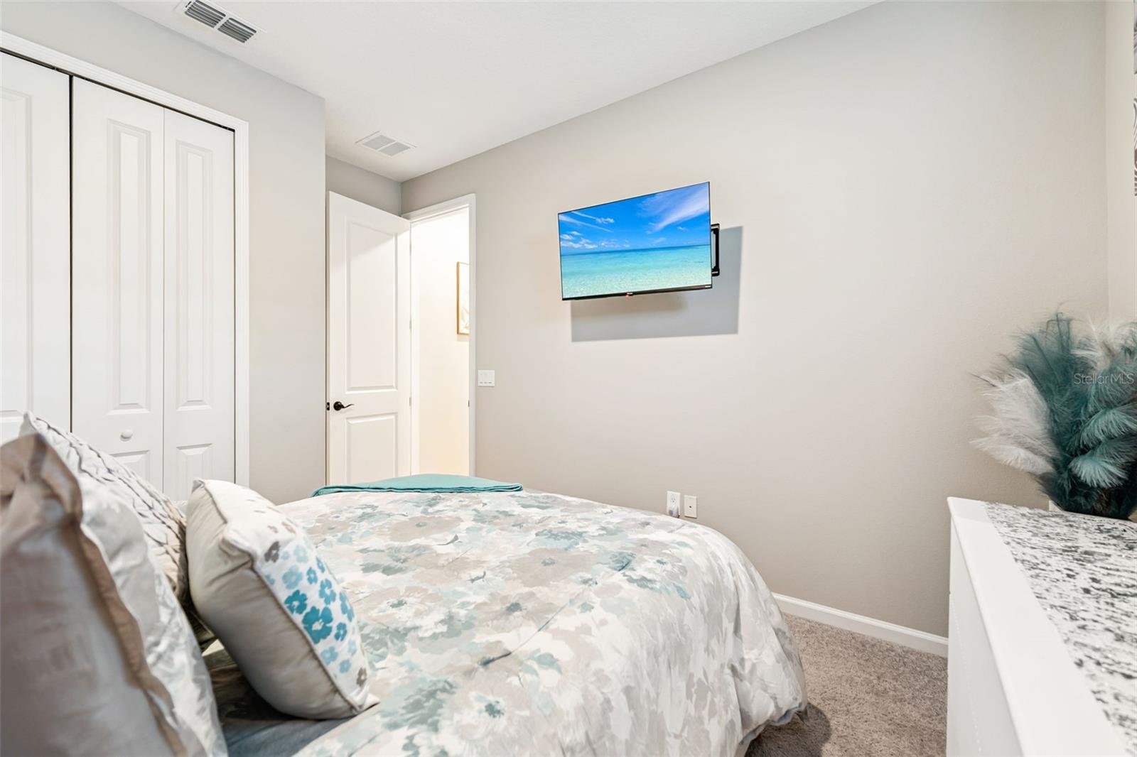 SEASONS AT FOREST CREEK - Residential