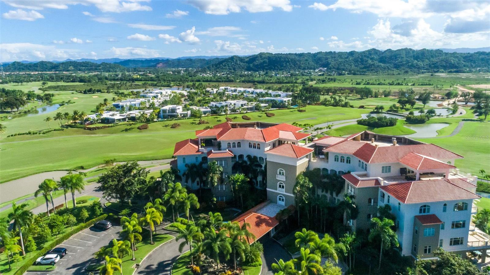 PLANTATION VILLAGE - Residential