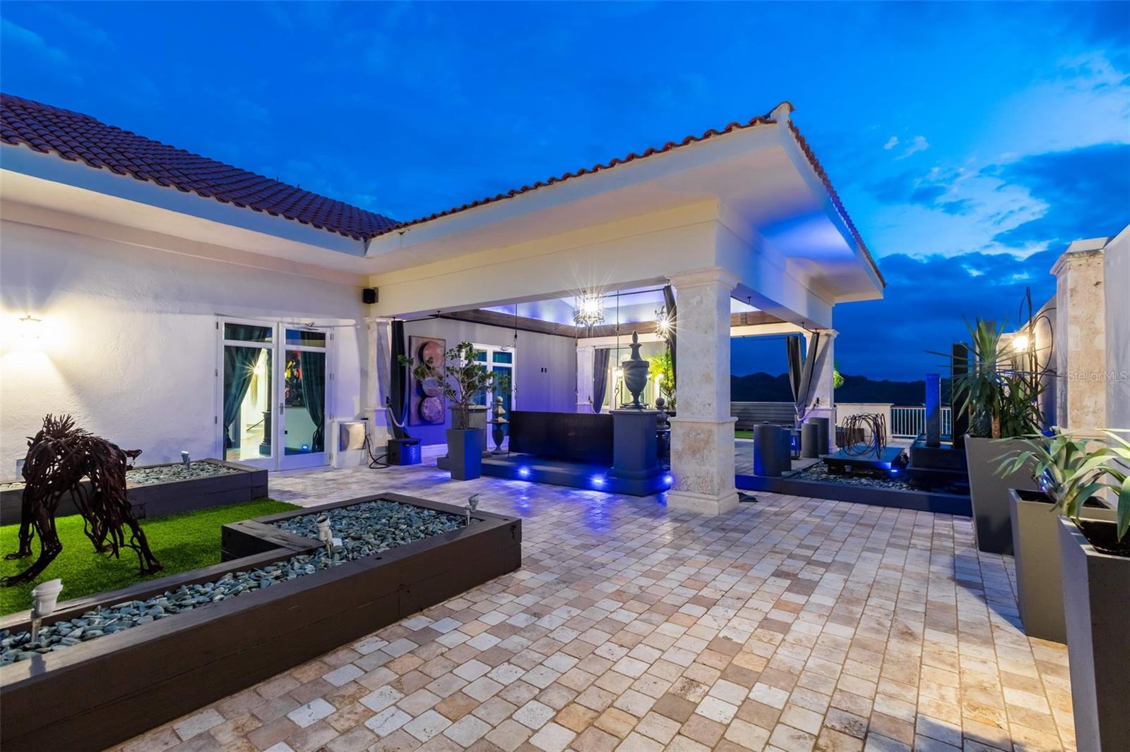 PLANTATION VILLAGE - Residential
