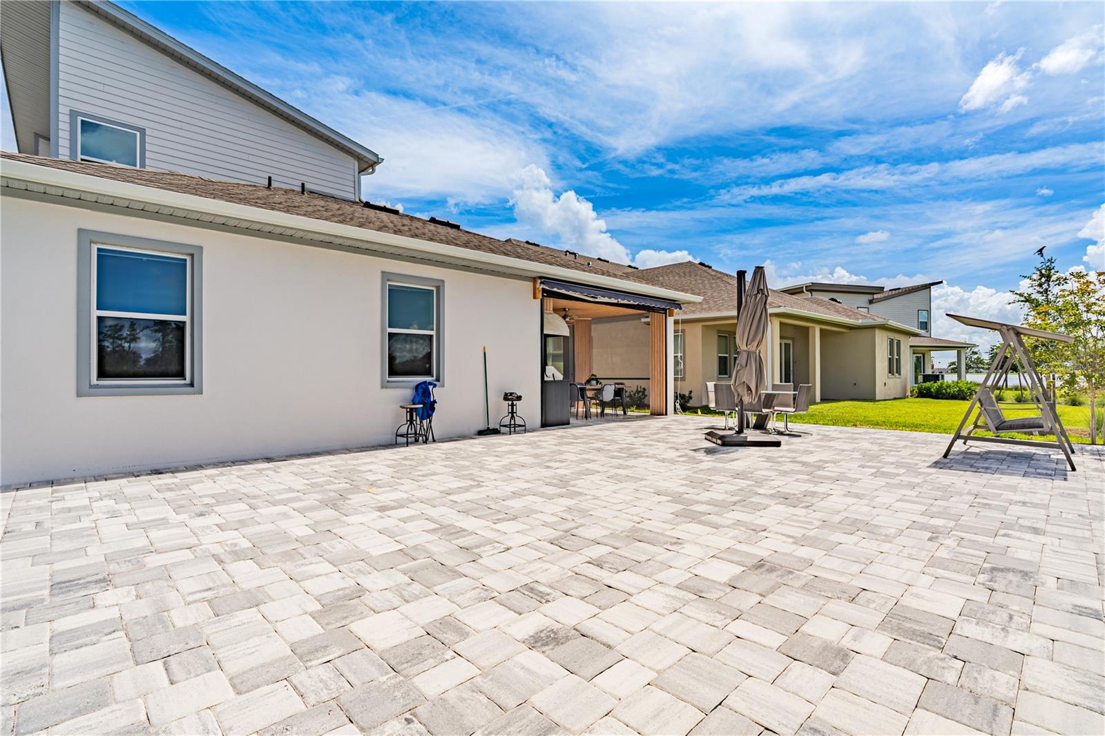 LAUREATE PARK - Residential