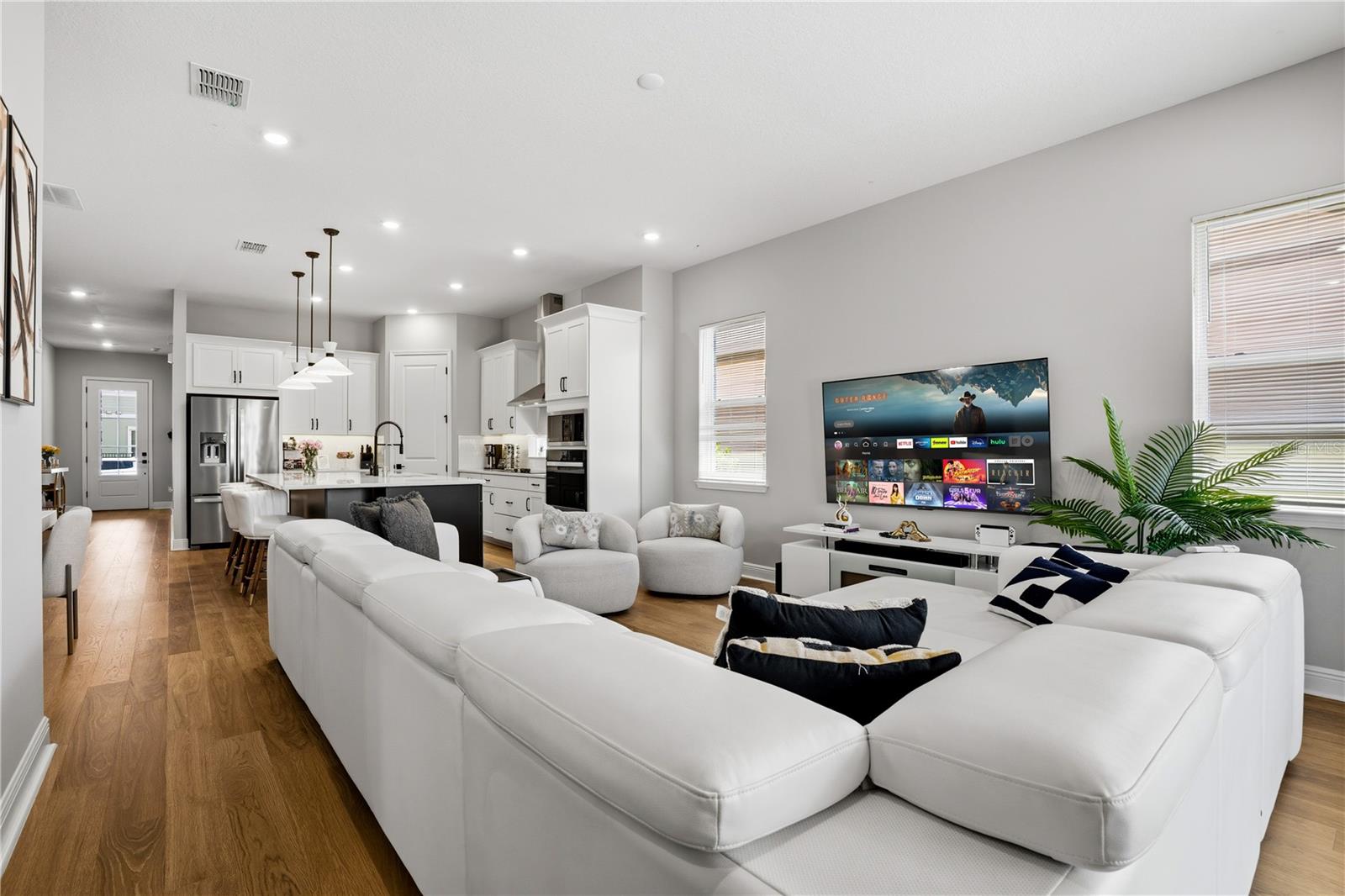 LAUREATE PARK - Residential