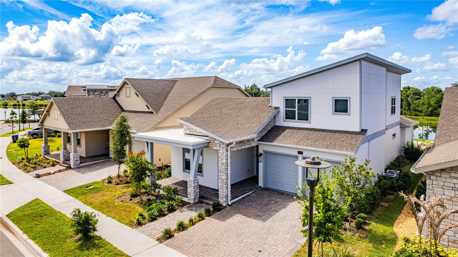 LAUREATE PARK - Residential