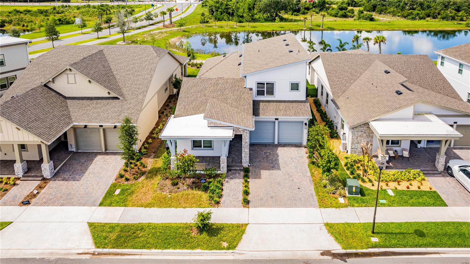 LAUREATE PARK - Residential