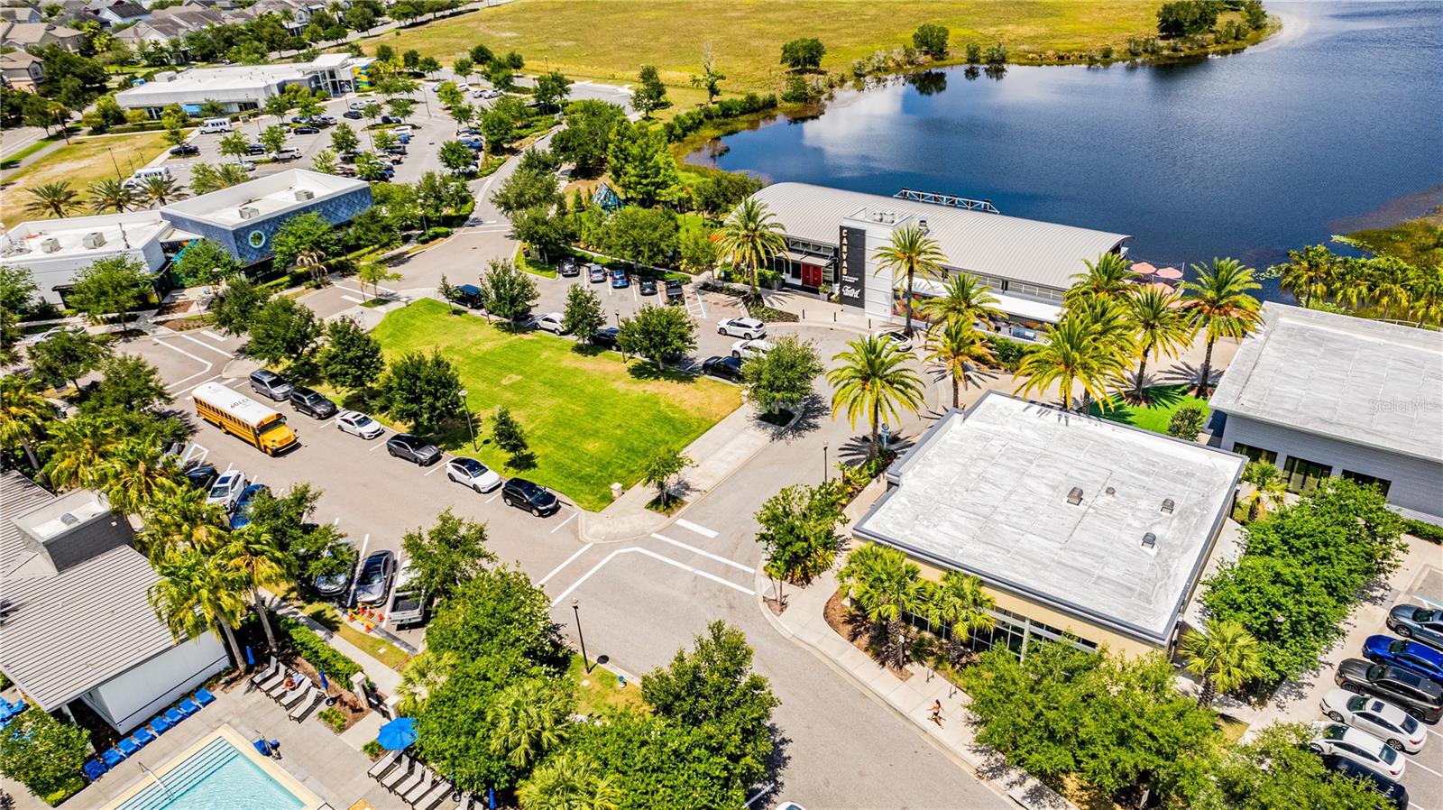 LAUREATE PARK - Residential