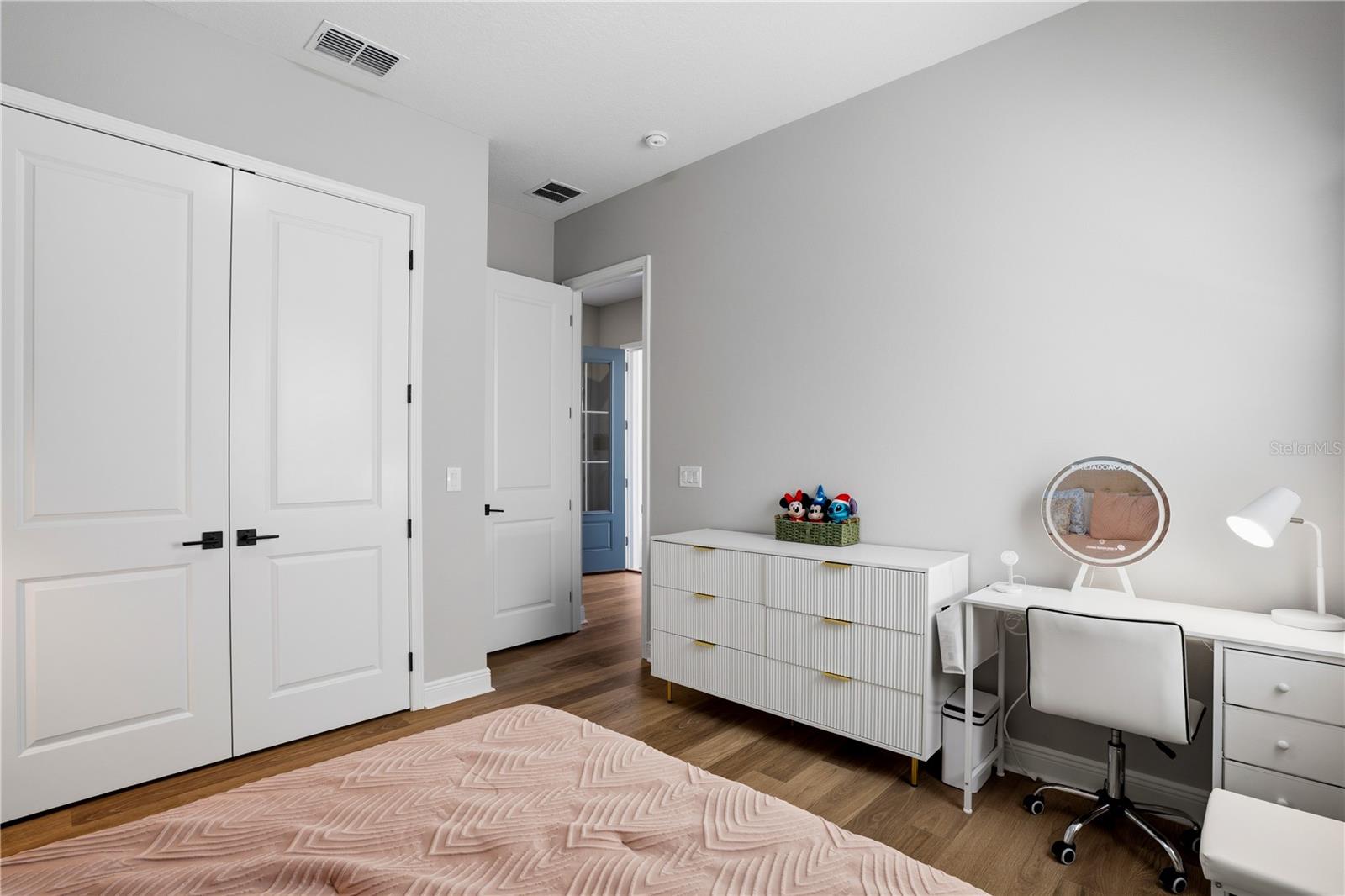 LAUREATE PARK - Residential