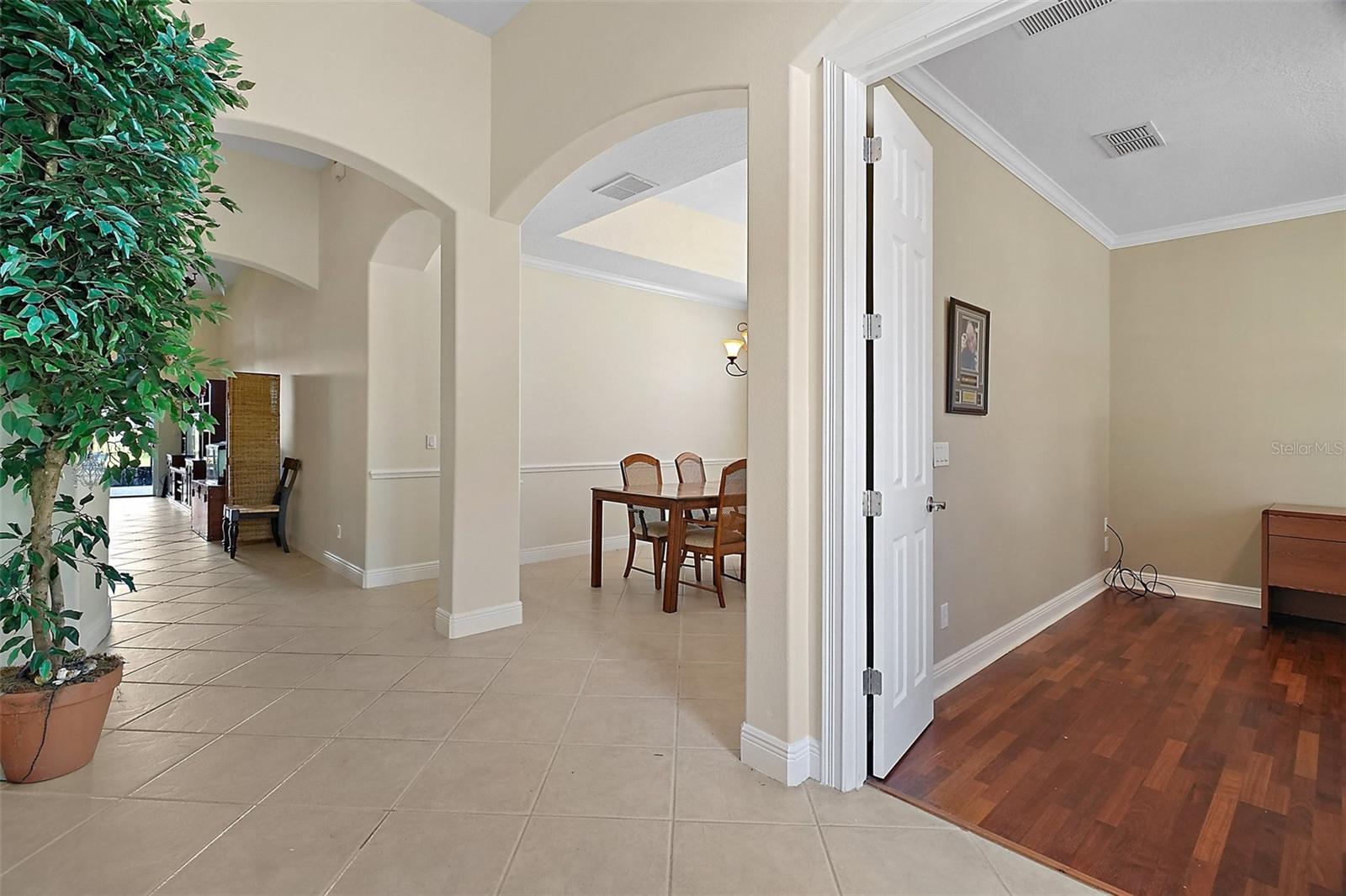 926 WOOD BRIAR LOOP