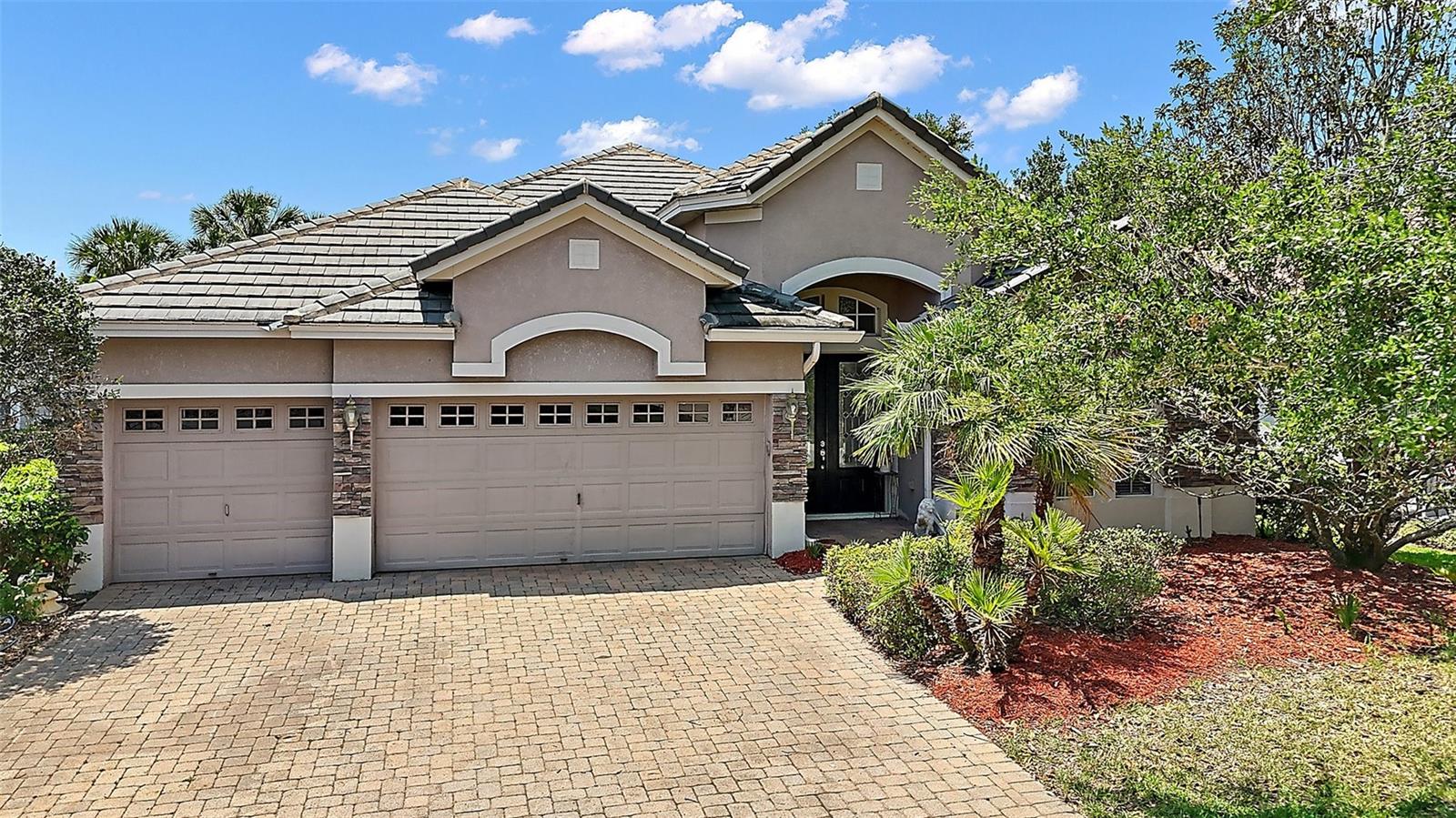 926 WOOD BRIAR LOOP