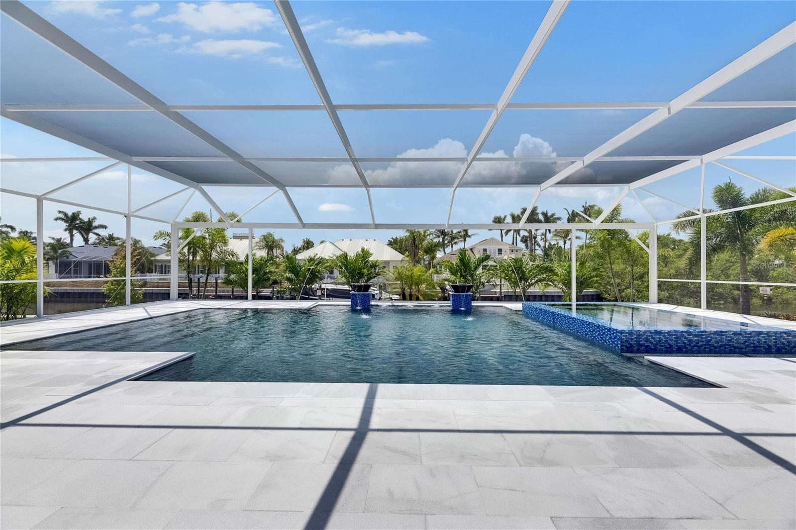 1028 SIGNET DRIVE