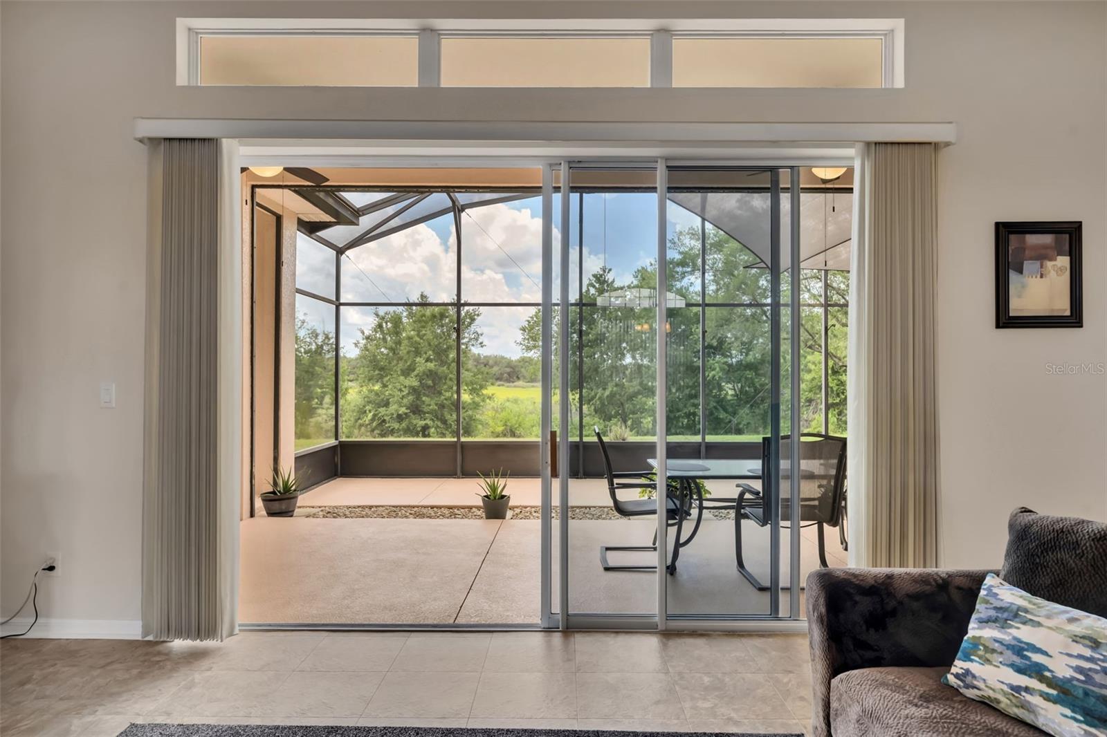 ROYAL HIGHLANDS PH 02-B LT 1317 PB 50 PG - Residential