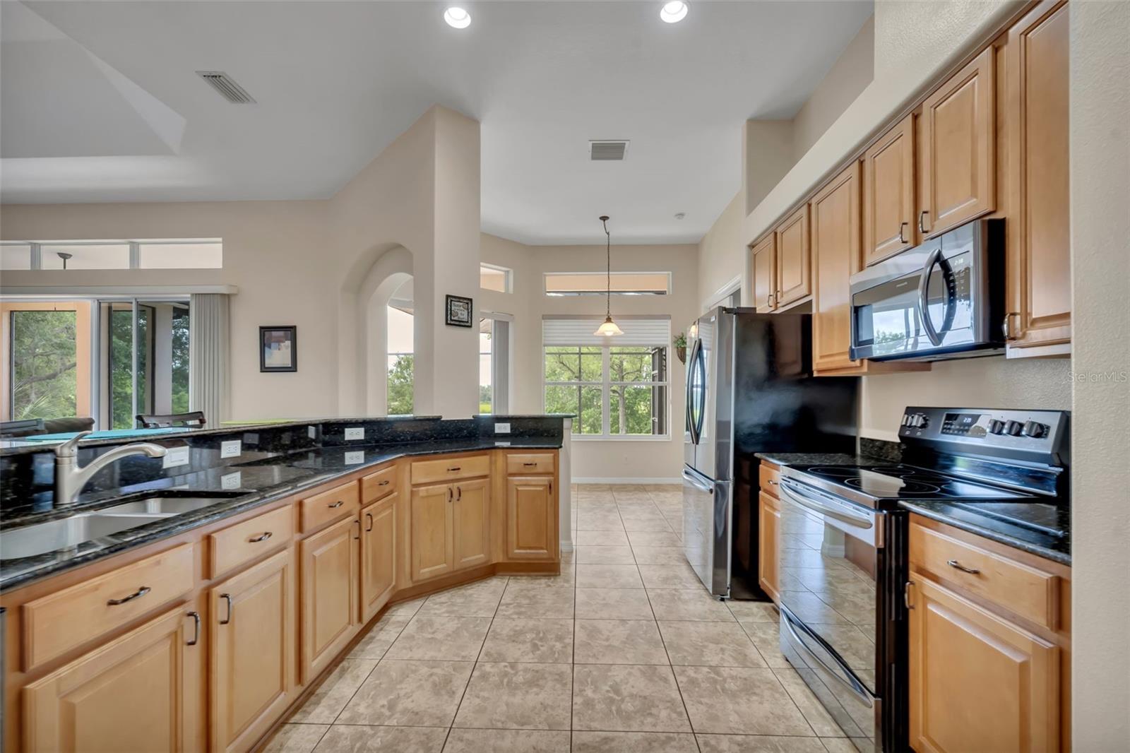 ROYAL HIGHLANDS PH 02-B LT 1317 PB 50 PG - Residential