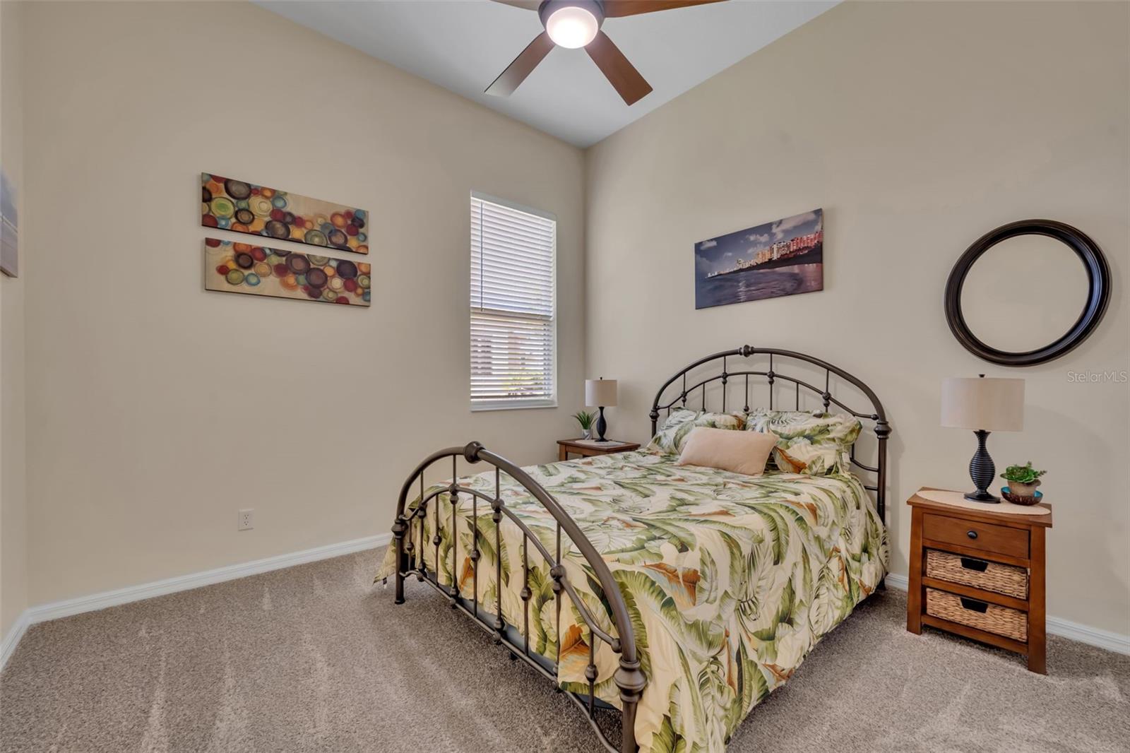 ROYAL HIGHLANDS PH 02-B LT 1317 PB 50 PG - Residential