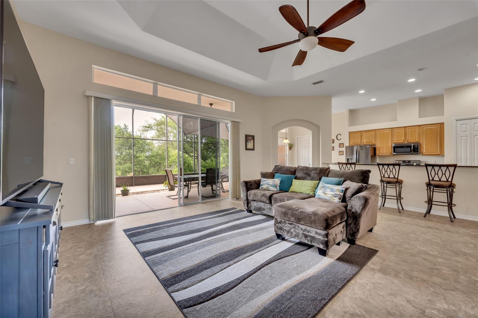 ROYAL HIGHLANDS PH 02-B LT 1317 PB 50 PG - Residential