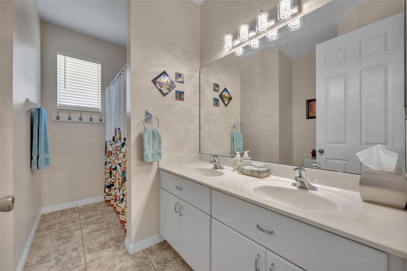 ROYAL HIGHLANDS PH 02-B LT 1317 PB 50 PG - Residential
