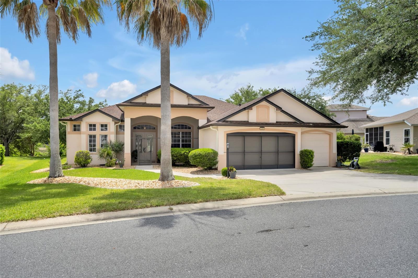 5204 SCOTLAND COURT