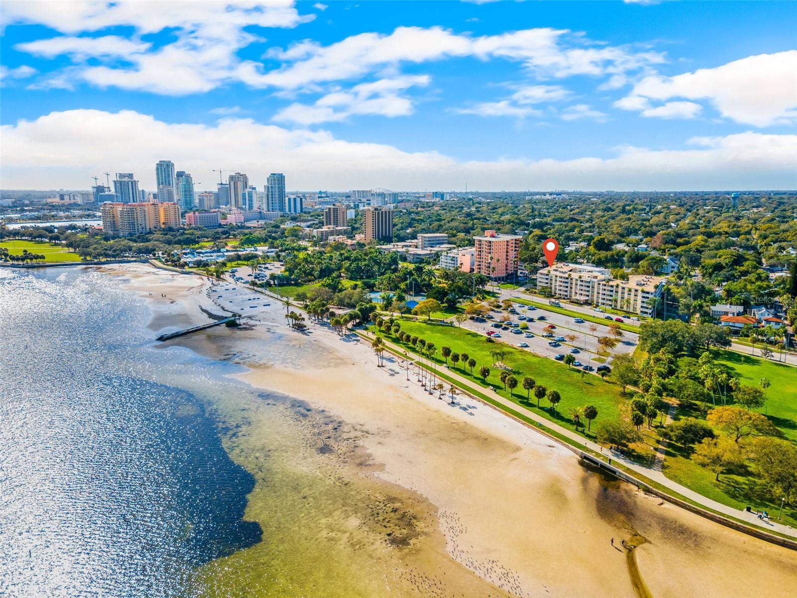 1200 N SHORE DRIVE NE 301