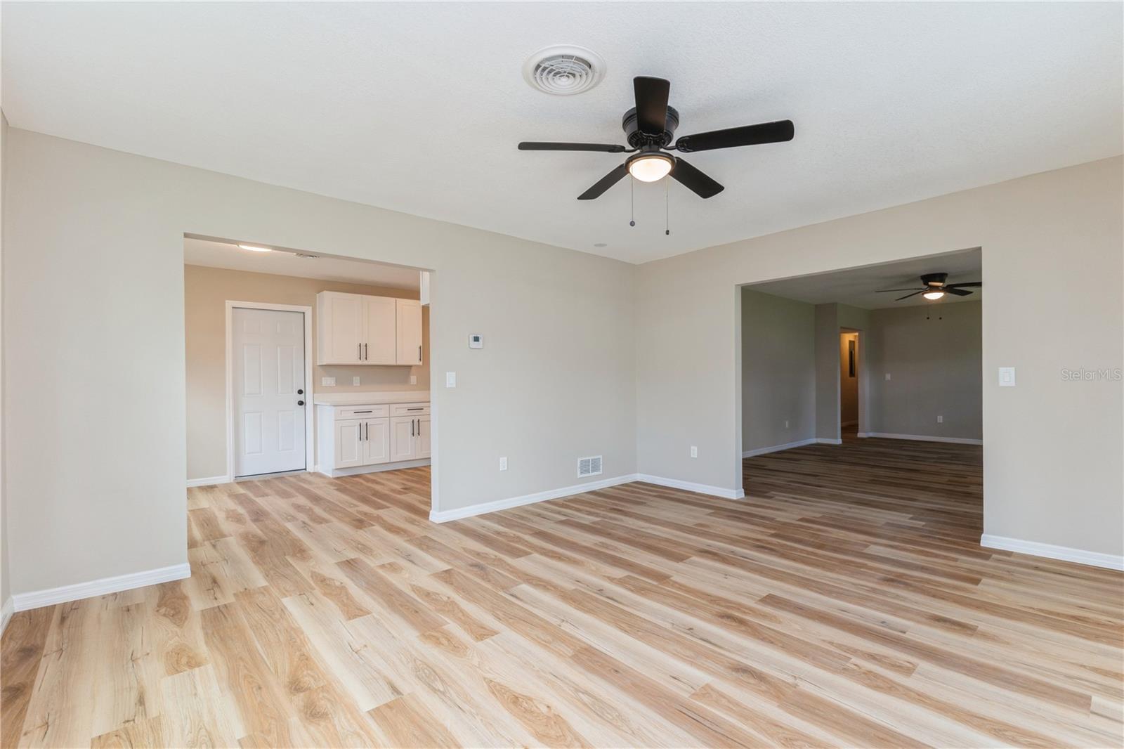 LAKE CONWAY ESTATES - Residential