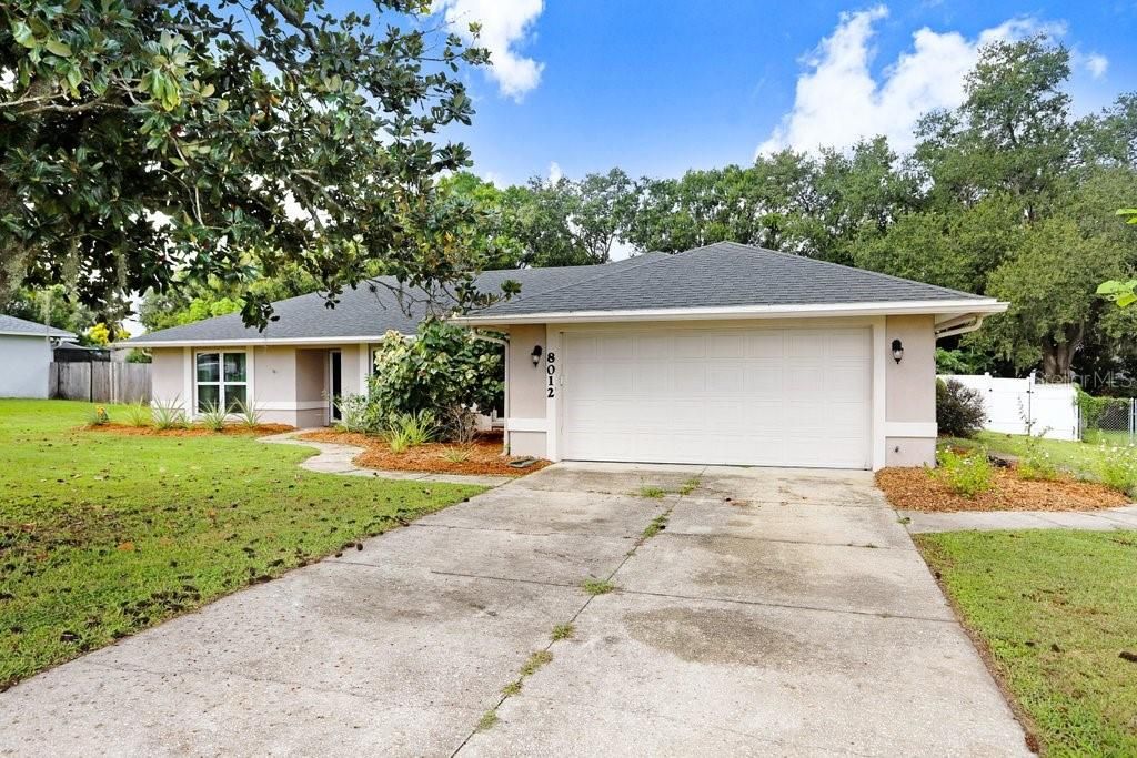 Photo of 8012 Holly Ridge Drive, Lakeland, FL 33810 (MLS # TB8432942)