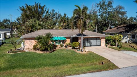 A home in PORT CHARLOTTE