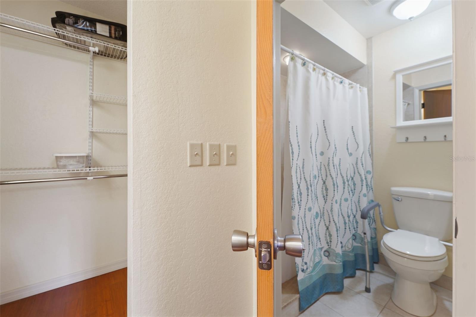 DEERWOOD GARDENS III - Residential