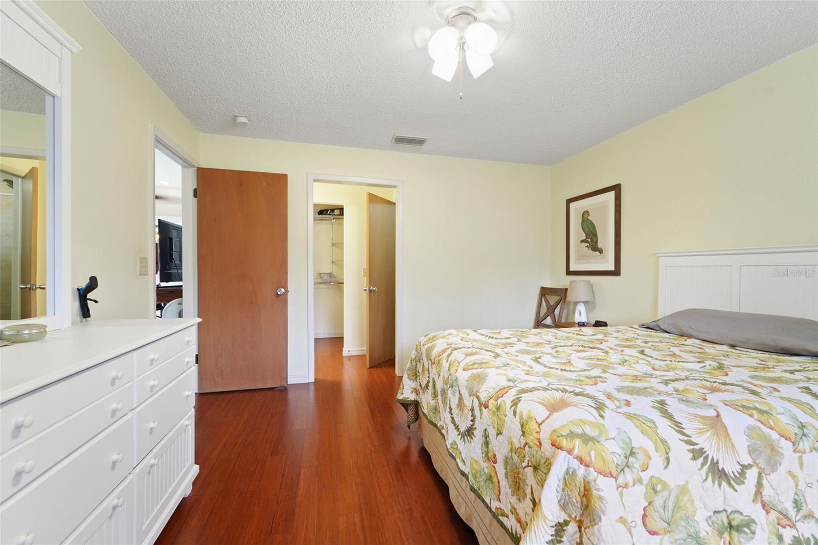 DEERWOOD GARDENS III - Residential