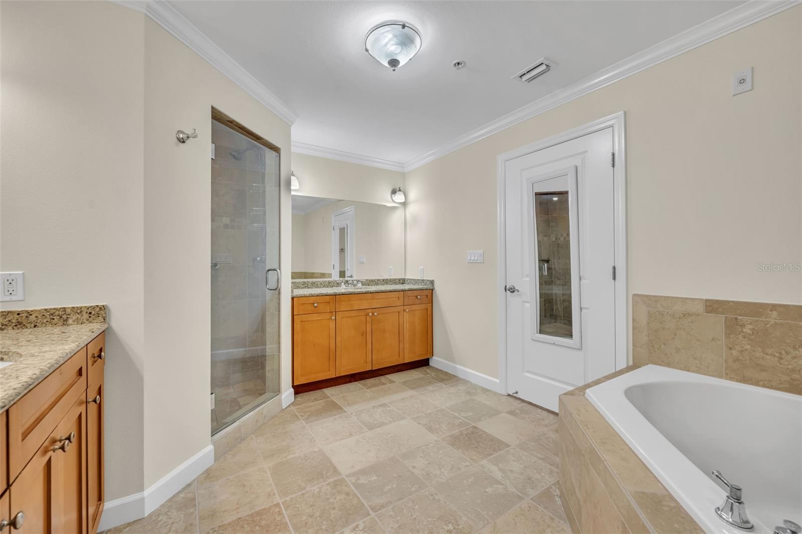 WELLESLEY CONDO - Residential