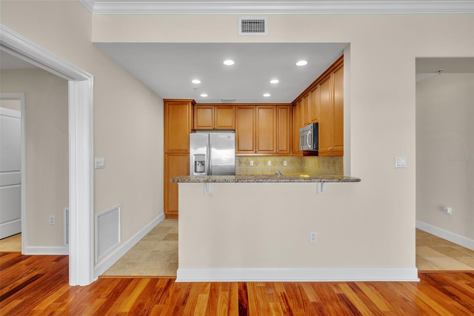 WELLESLEY CONDO - Residential