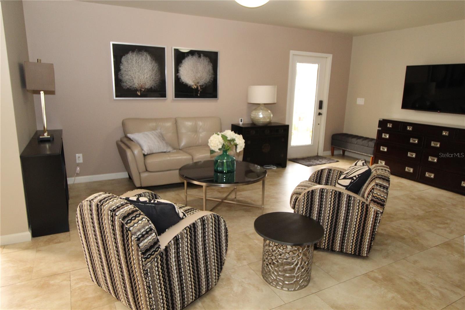 FAIRFIELD E CONDO - Residential Lease