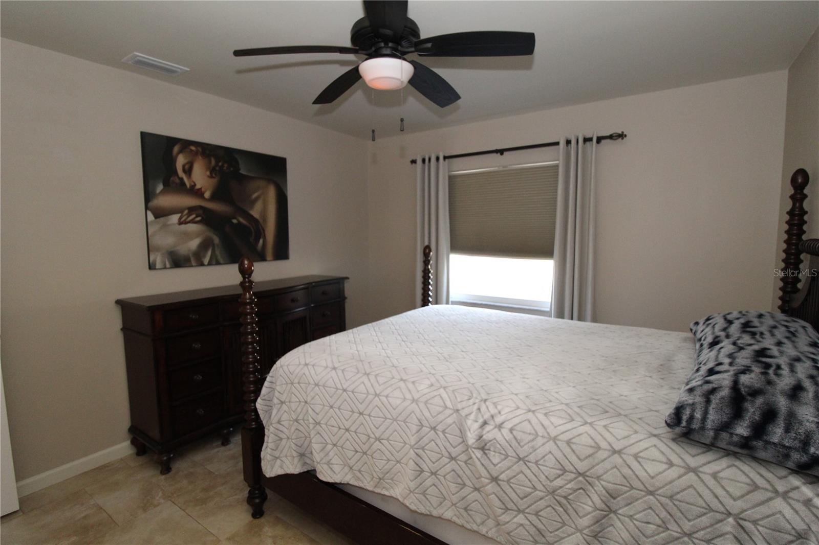 FAIRFIELD E CONDO - Residential Lease