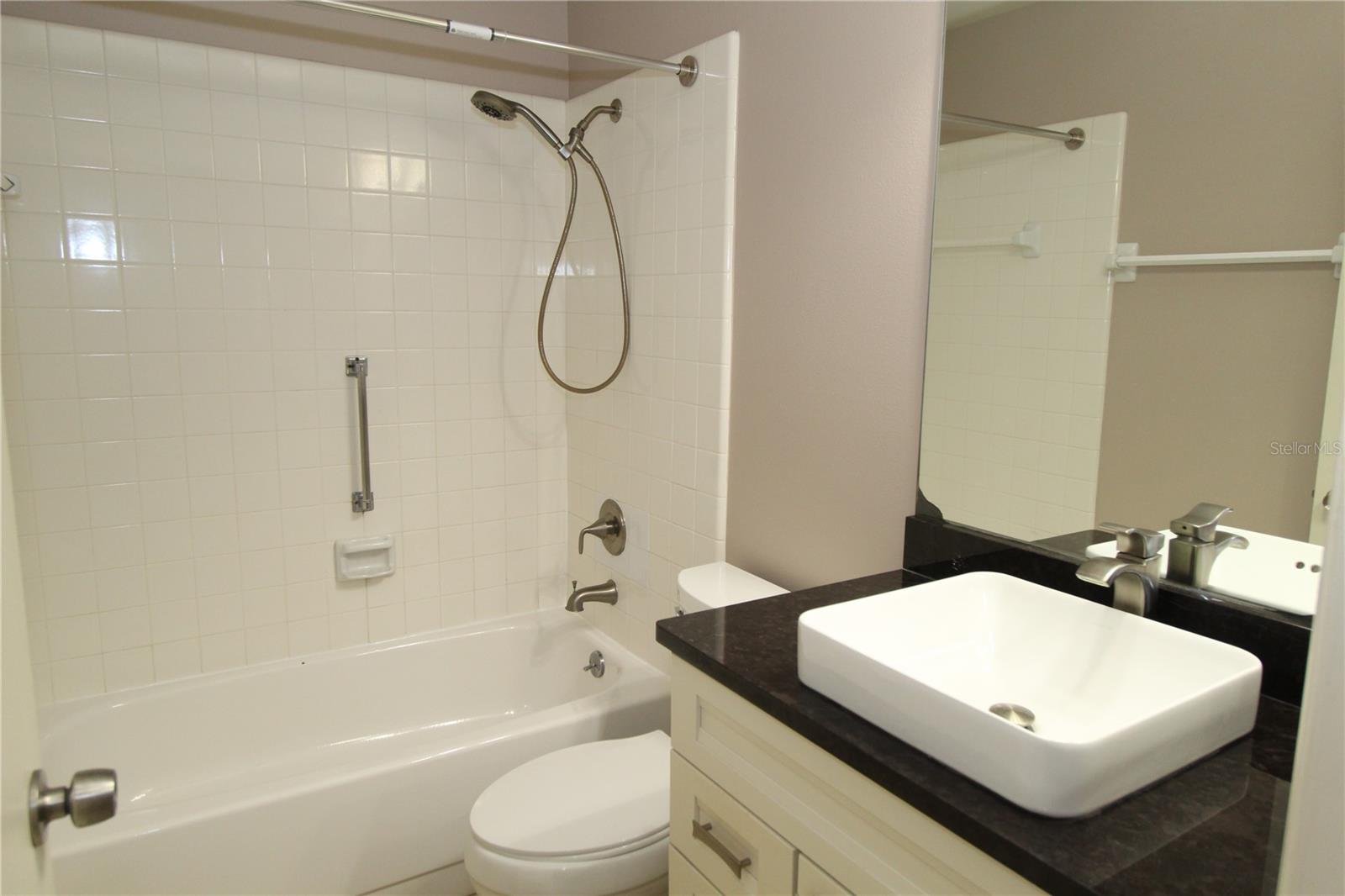 FAIRFIELD E CONDO - Residential Lease