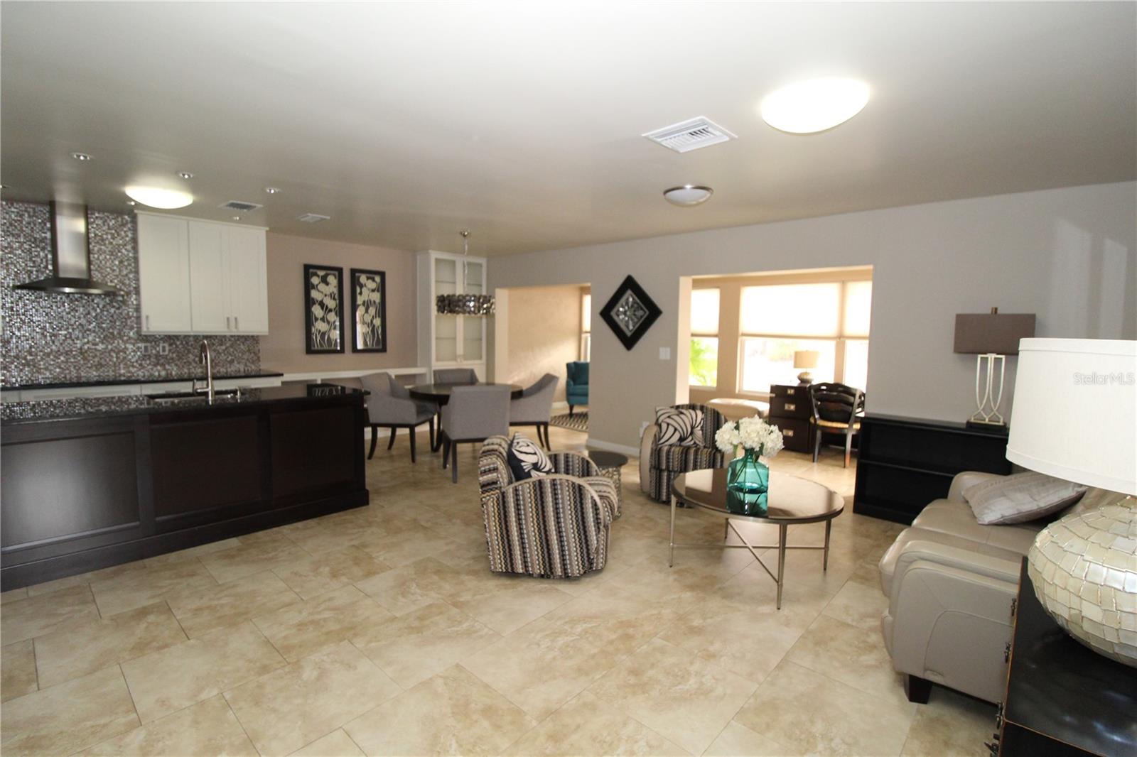 FAIRFIELD E CONDO - Residential Lease