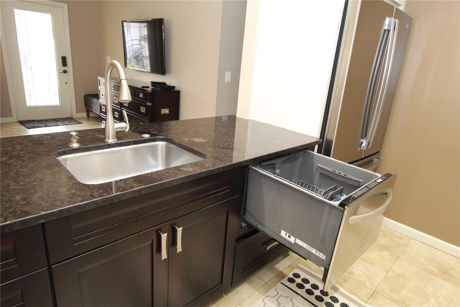 FAIRFIELD E CONDO - Residential Lease