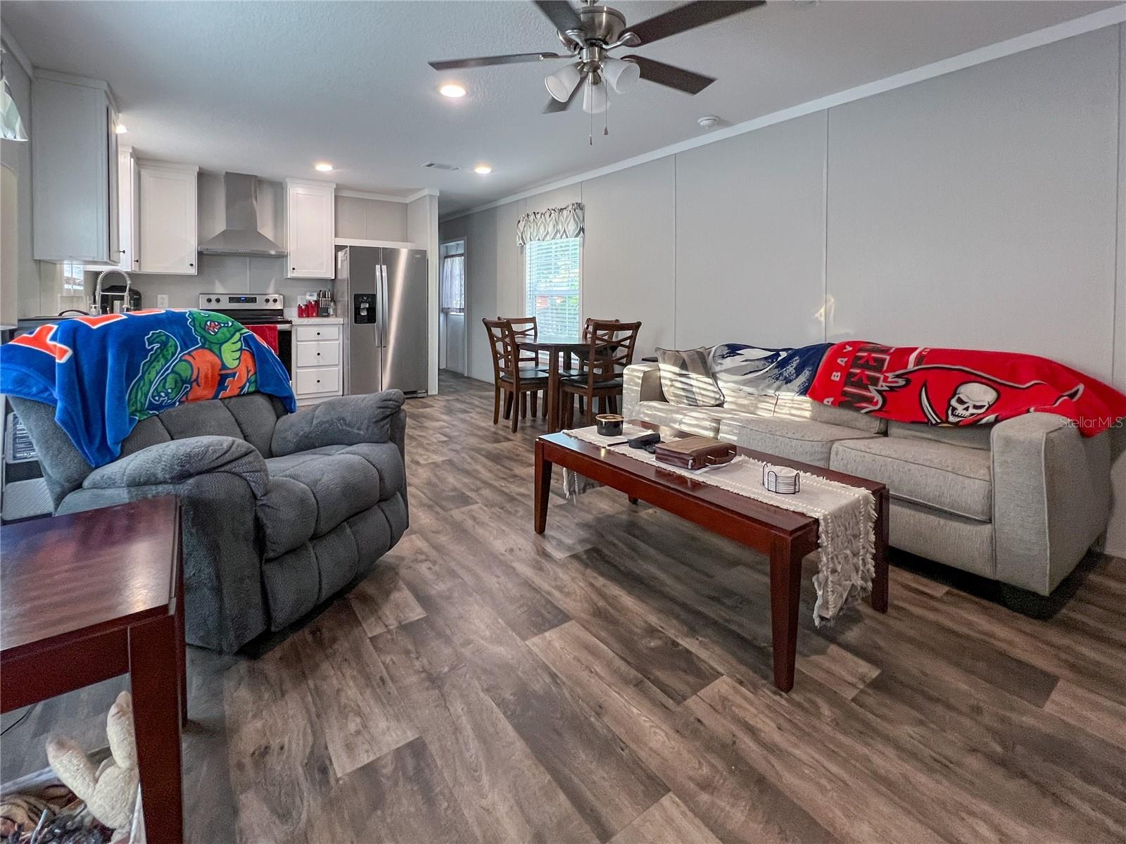 12203 LANTANA AVENUE