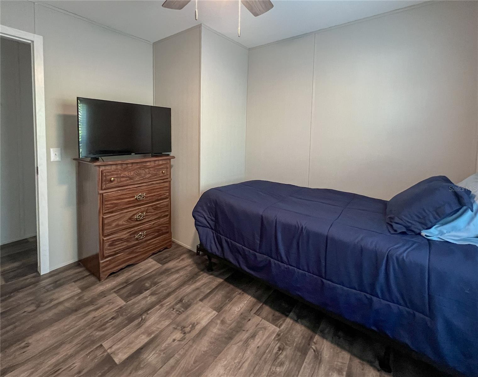 MOON LAKE ESTATES - Residential