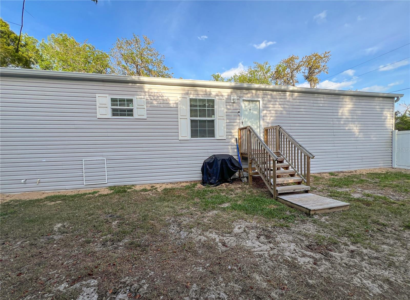 MOON LAKE ESTATES - Residential