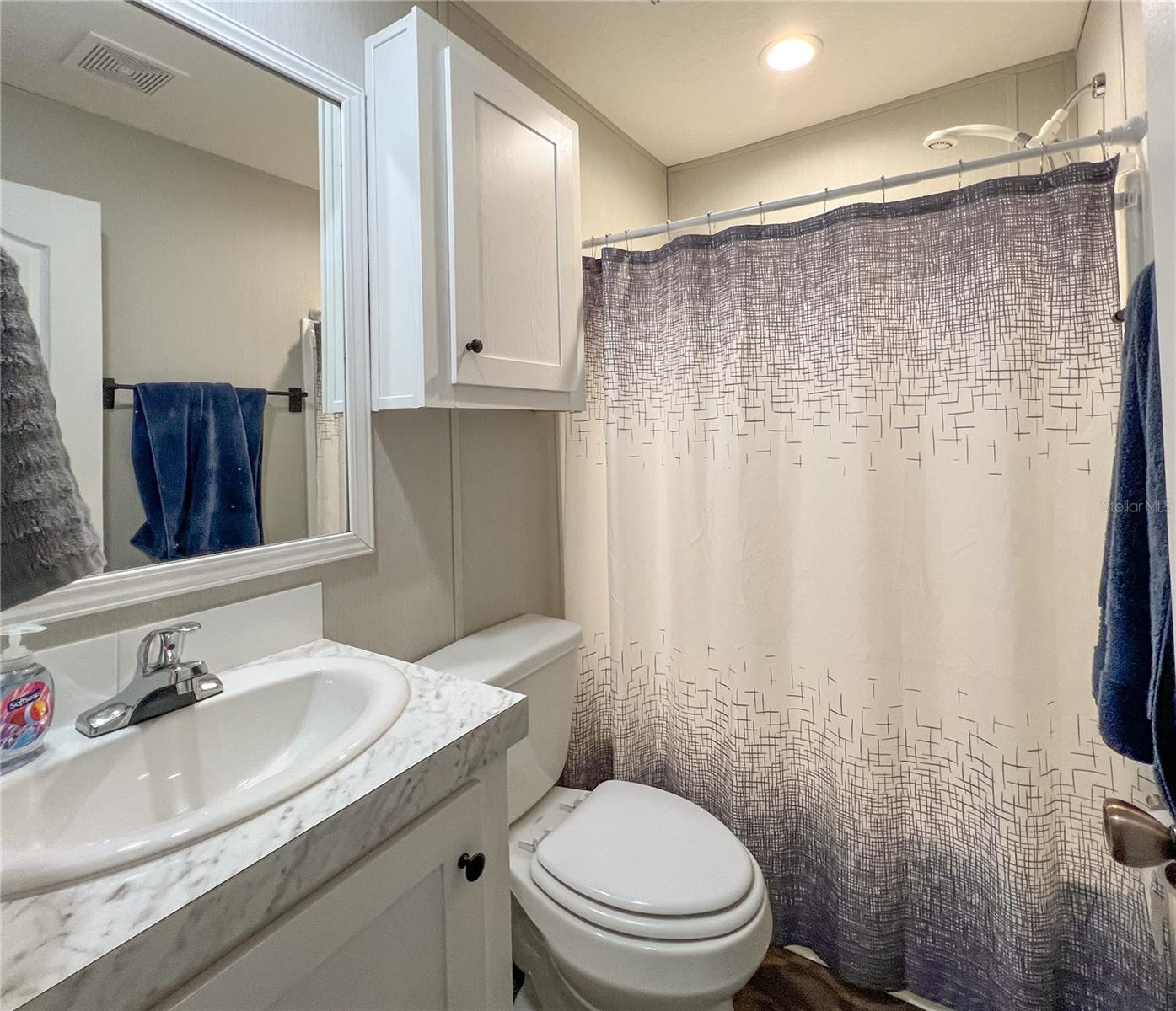 MOON LAKE ESTATES - Residential