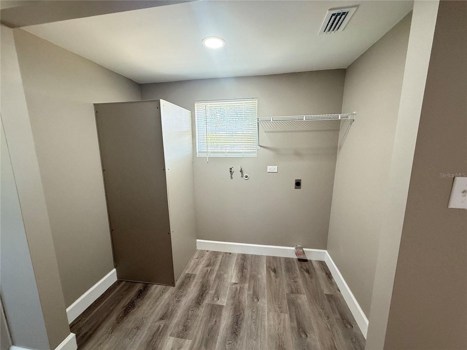 THOMPSONS ADD - Residential