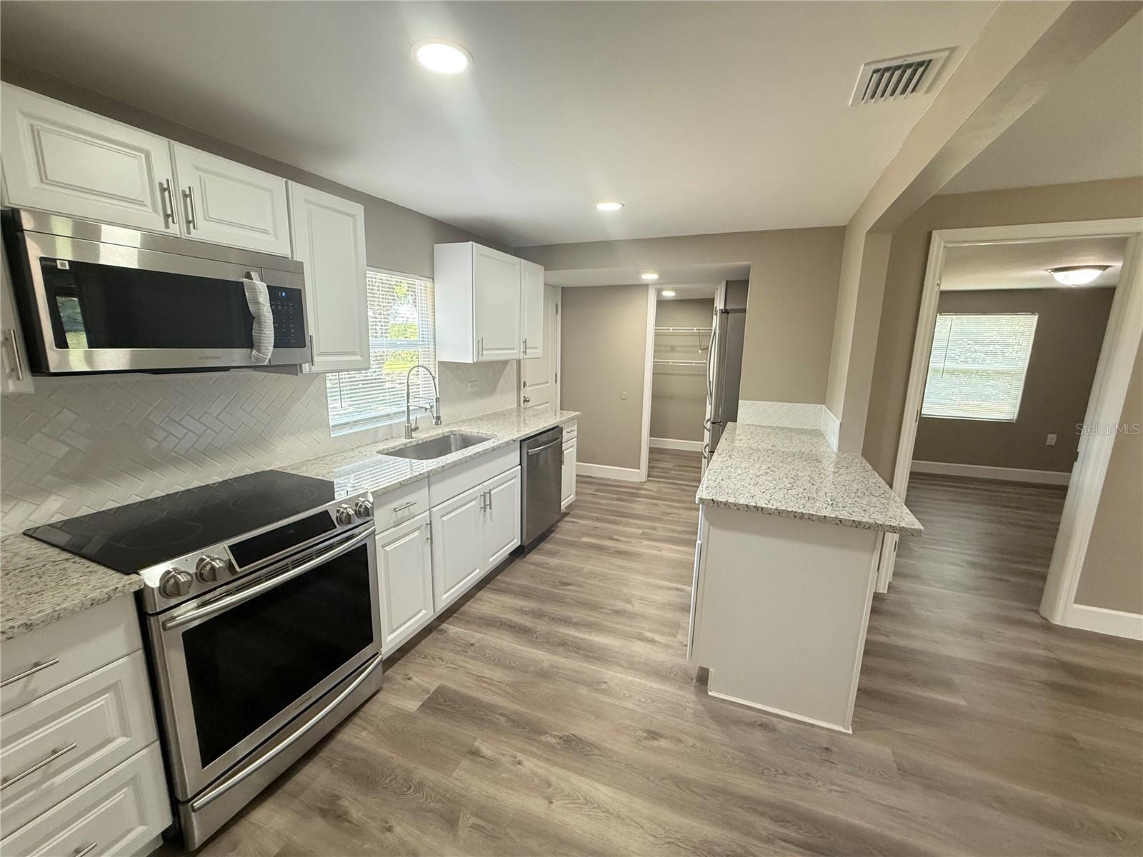 THOMPSONS ADD - Residential