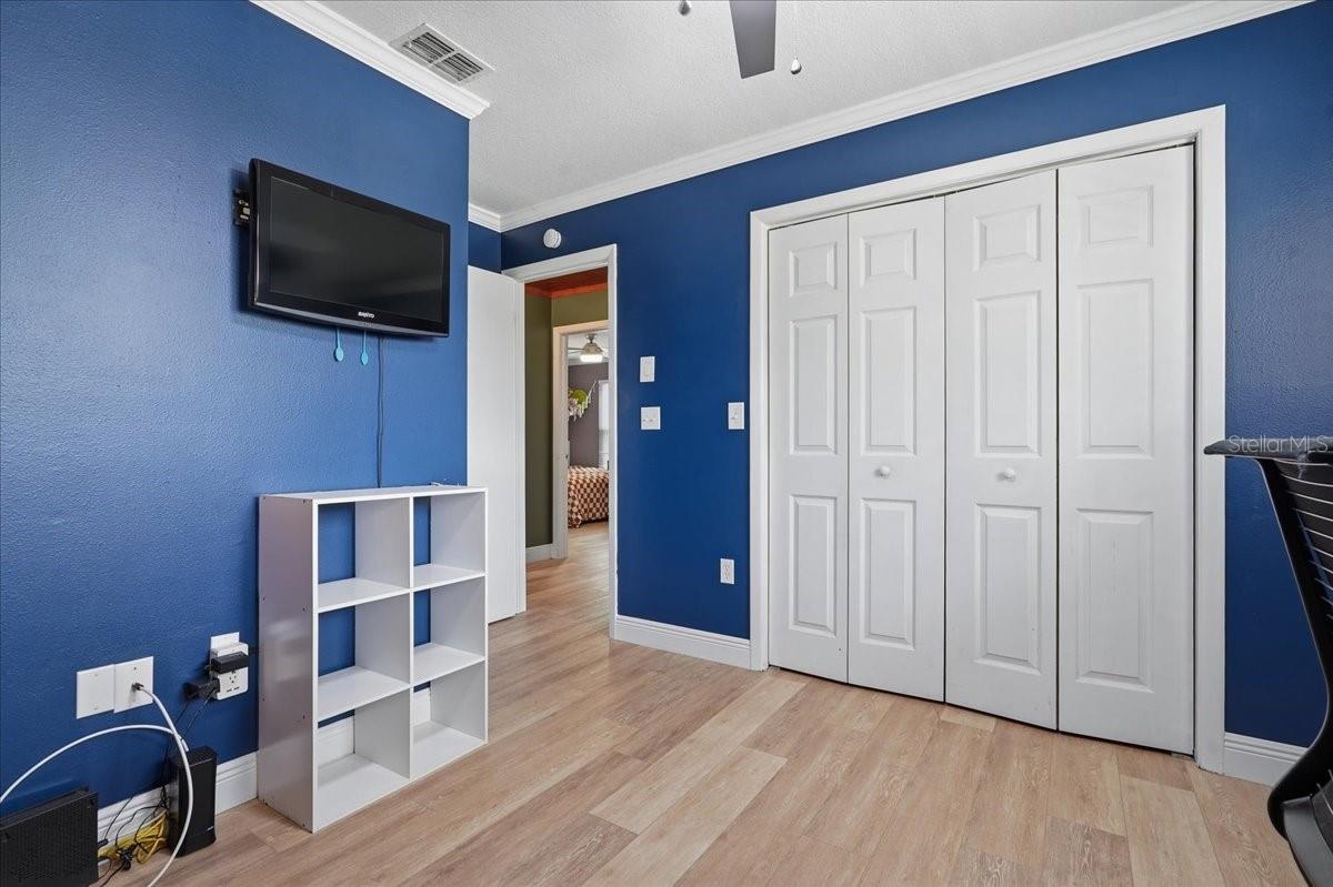 SUNSET HILLS - Residential