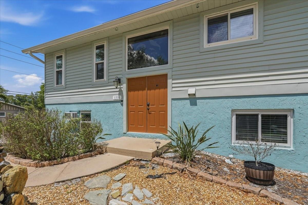 SUNSET HILLS - Residential