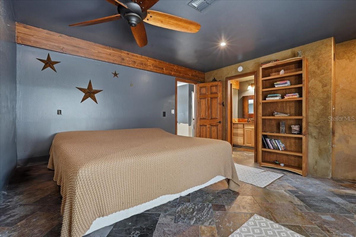 SUNSET HILLS - Residential