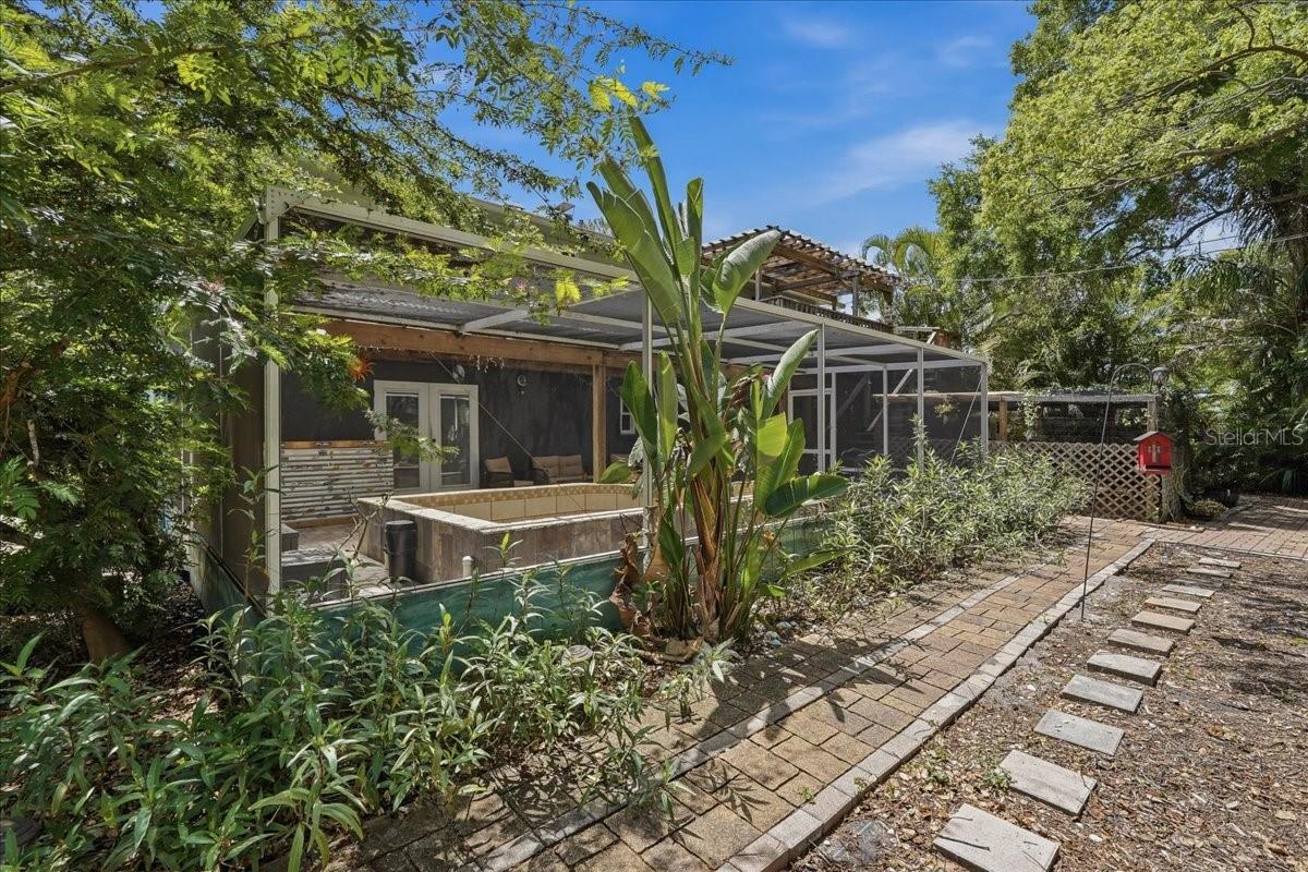 SUNSET HILLS - Residential