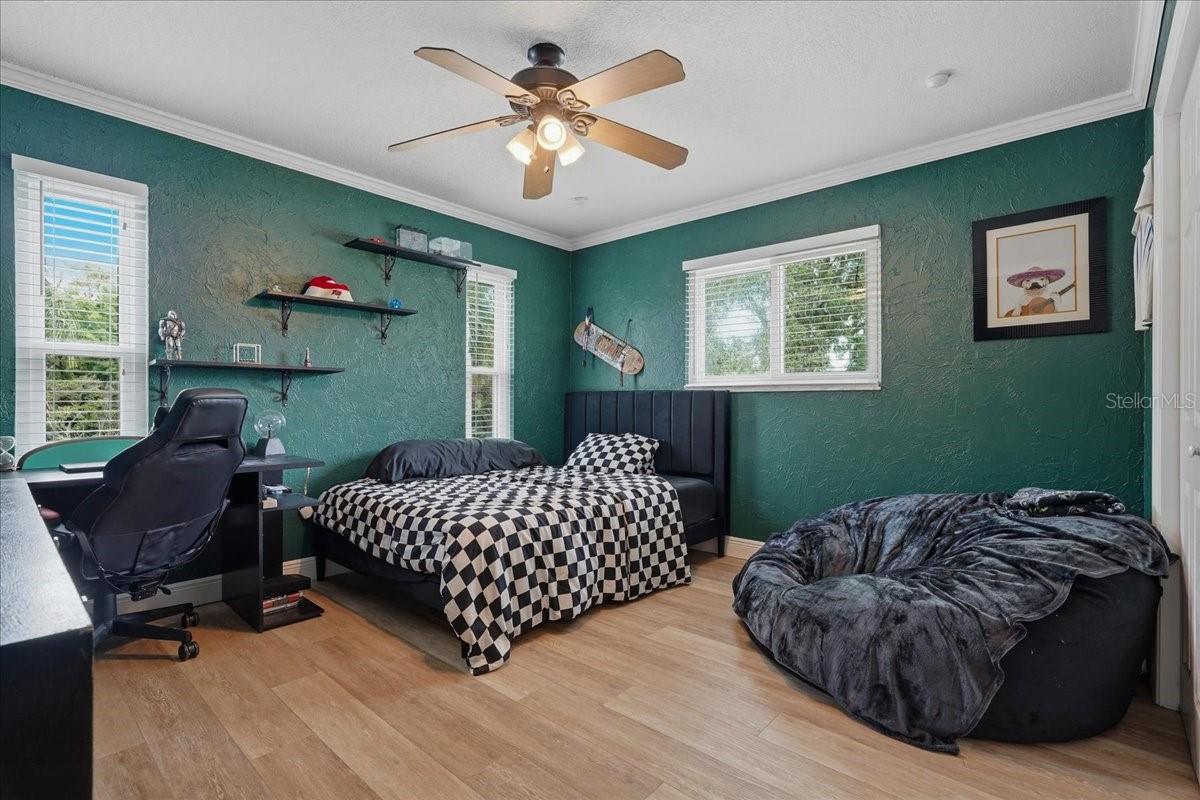 SUNSET HILLS - Residential