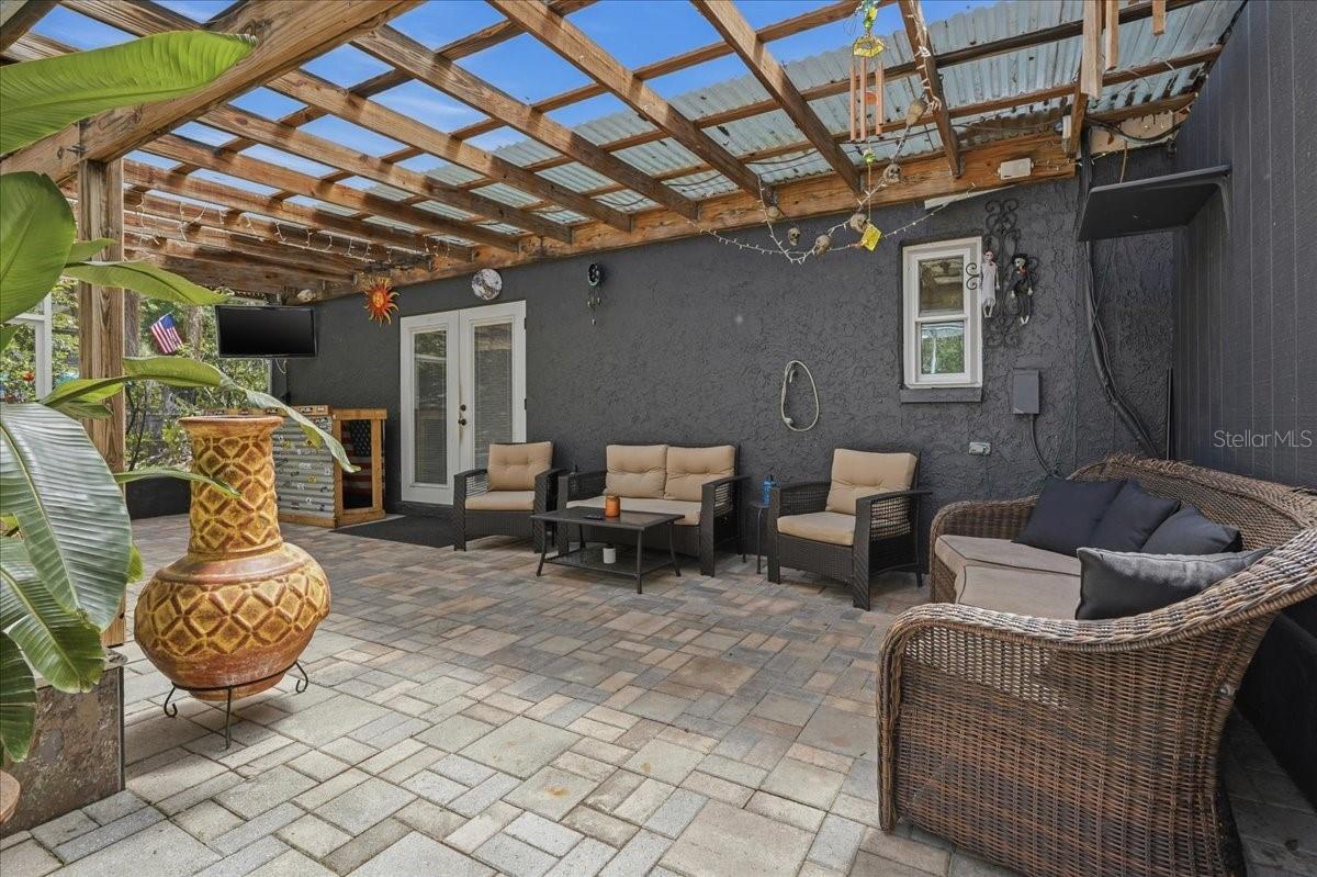 SUNSET HILLS - Residential